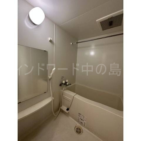 バス・シャワールーム　詳細は、ウィンドワード中の島までご相談下さい。