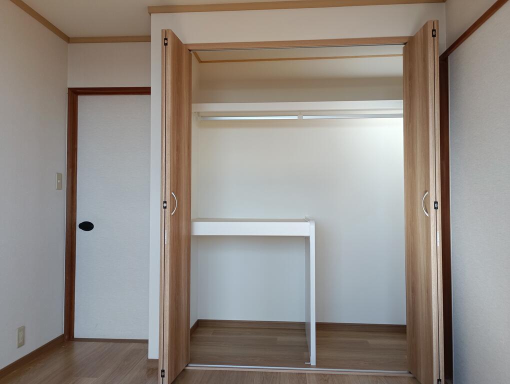 収納　洋室の一間分の収納