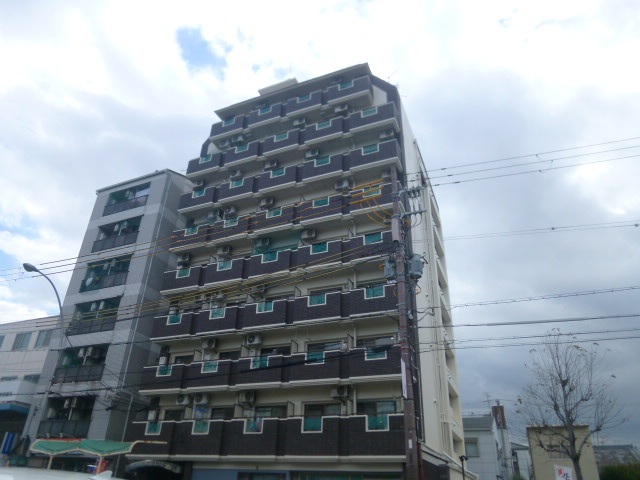大阪市東住吉区照ケ丘矢田のマンションの建物外観