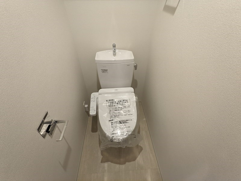 【プレサンスブルーム新神戸のトイレ】