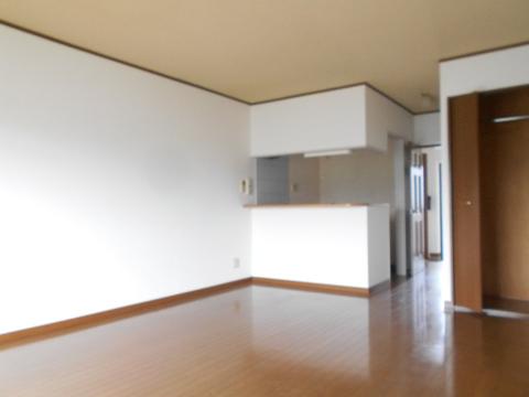 居室・リビング　室内