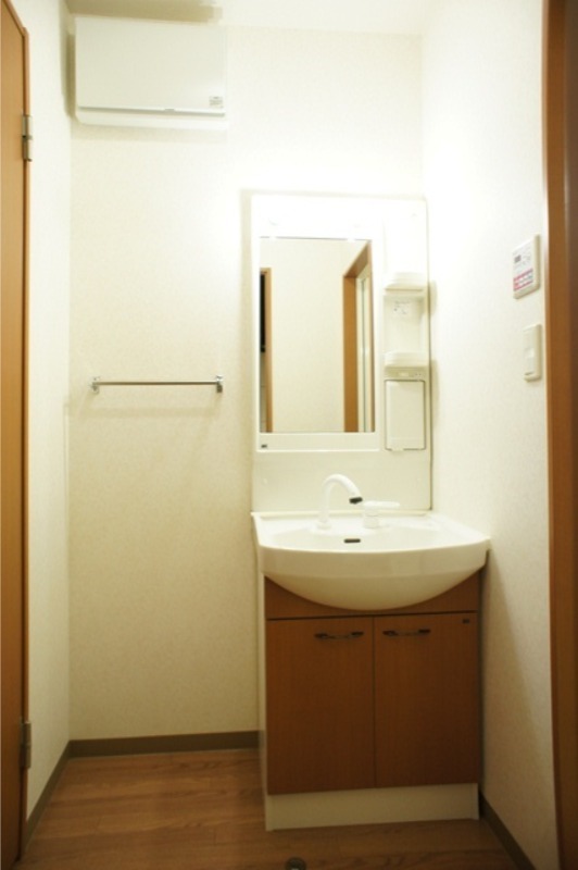 洗面設備　図面と現状に相違がある場合には現状を優先