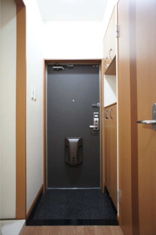 玄関　図面と現状に相違がある場合には現状を優先