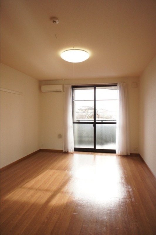 居室・リビング　図面と現状に相違がある場合には現状を優先