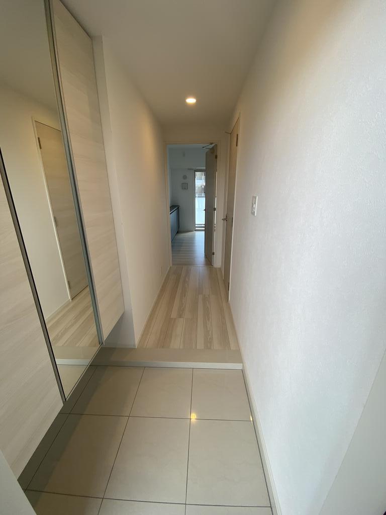 玄関　前回時の写真です。現況優先します。