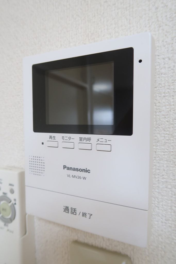 セキュリティ　来客者の顔が写るＴＶモニター付き♪録画機能も有
