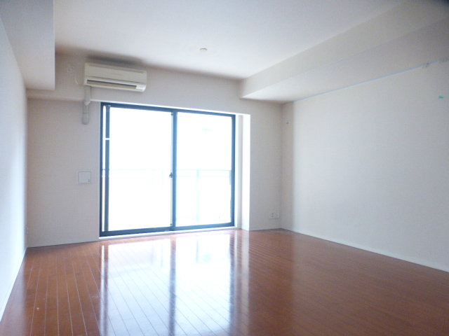 居室・リビング　内観1※別部屋参考写真