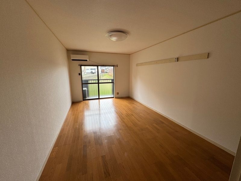 居室・リビング　別部屋同タイプ