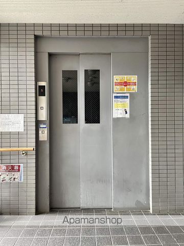 ロビー　ロビー