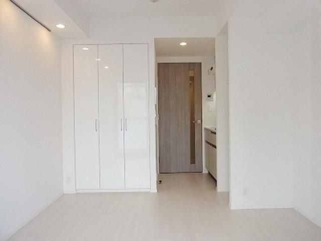 居室・リビング　★居室８．２帖★