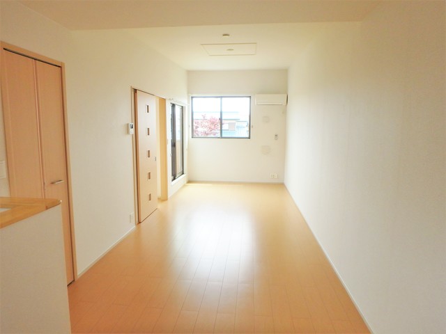 居室・リビング　リビング