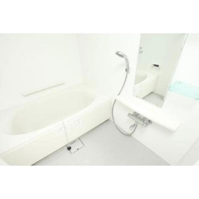 バス・シャワールーム　※写真は同タイプ住戸です。