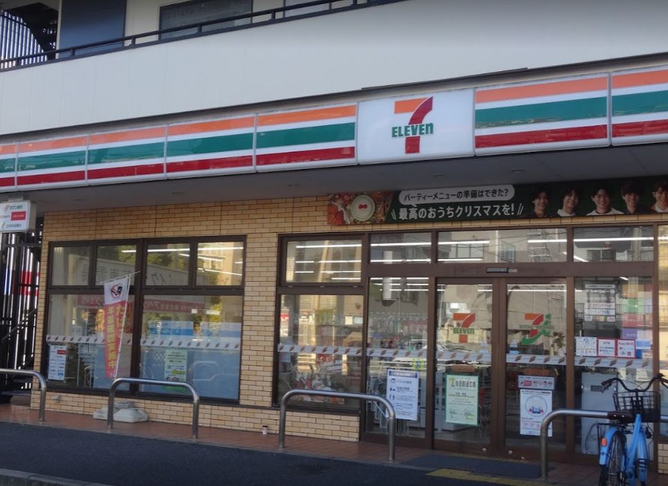コンビニ　セブンイレブン 大阪千島3丁目店（コンビニ）まで710m