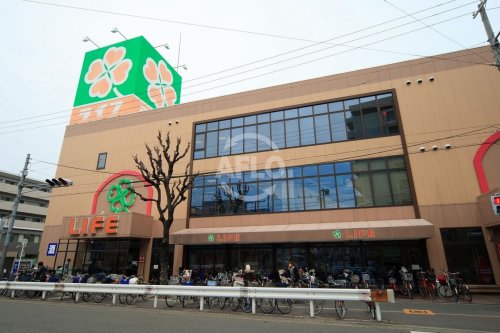 スーパー　ライフ泉尾店（スーパー）まで660m