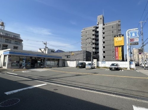 コンビニ　ローソン 野里一丁目店（コンビニ）まで610m