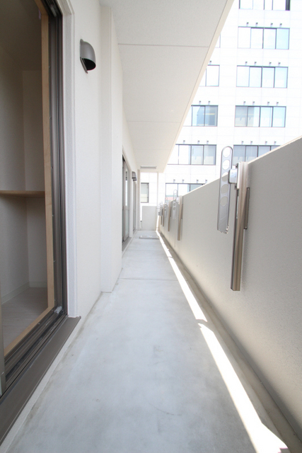 バルコニー　※同間取の別室のお写真です。