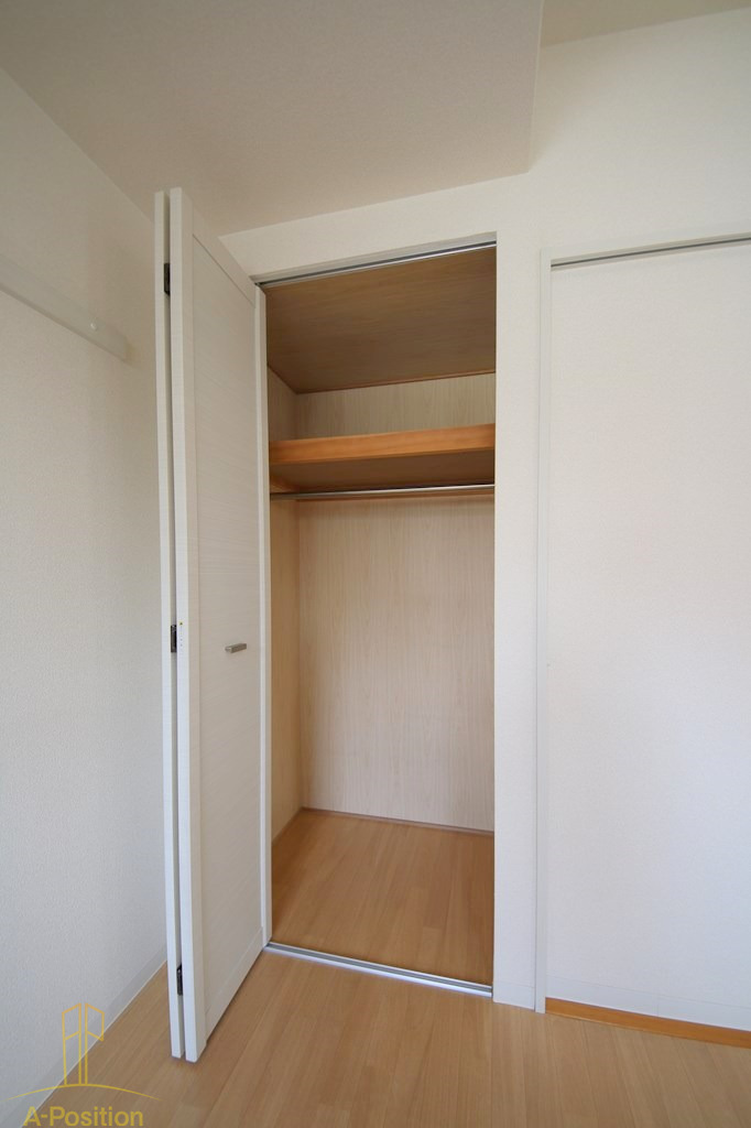 収納　エグゼリエみなと通り