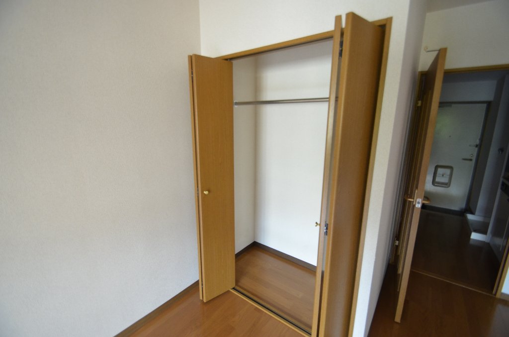 収納　クローゼット