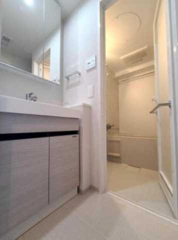 洗面設備　QUALITAS浜田山