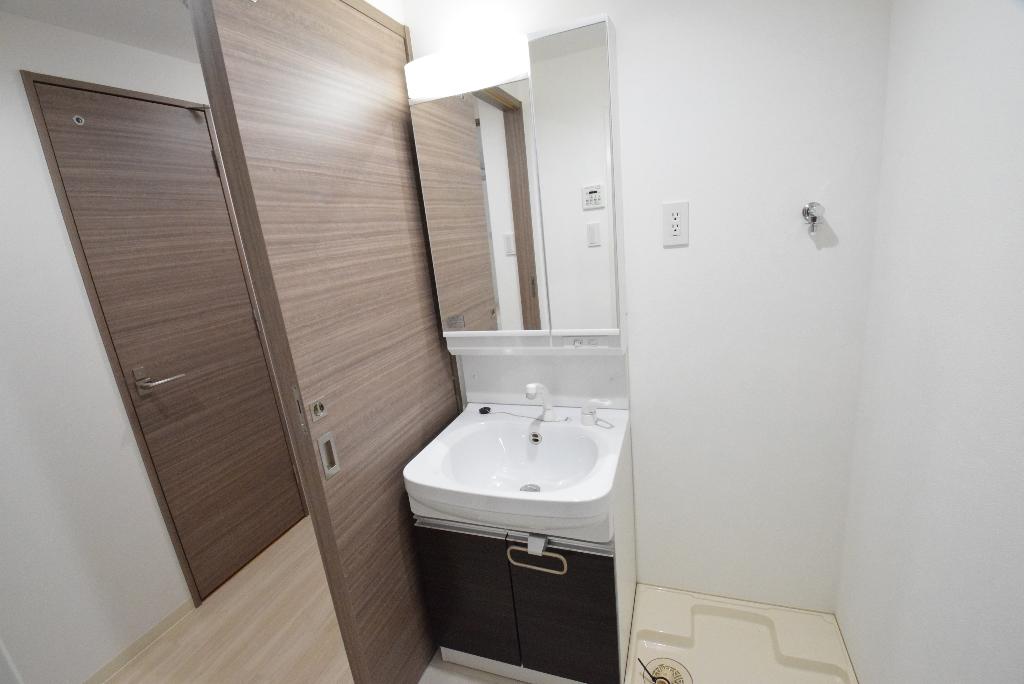 洗面設備　洗髪洗面化粧台