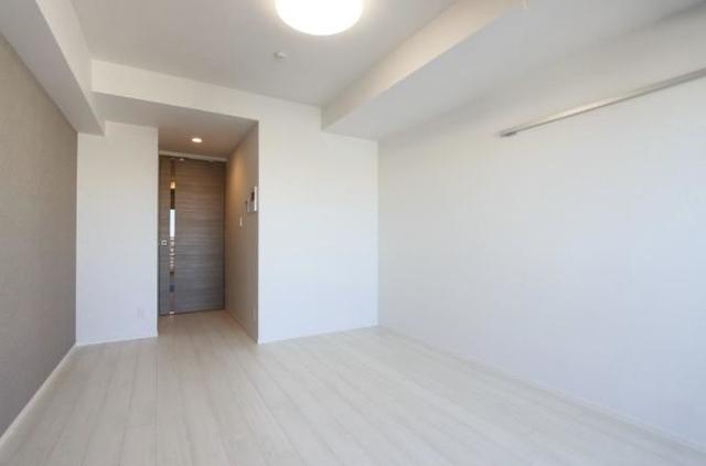 居室・リビング　室内