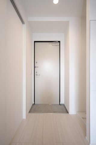 玄関　Jenks Villa