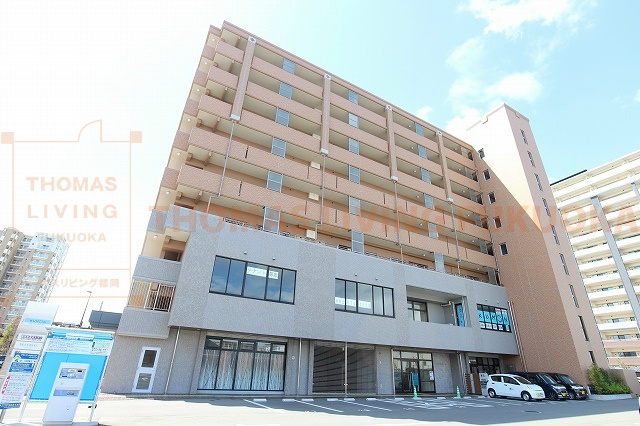 建物外観　新宮町でお部屋を探される際は、トーマスリビング古賀店へお気軽