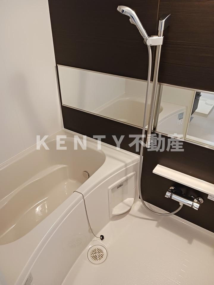 バス・シャワールーム　お風呂です