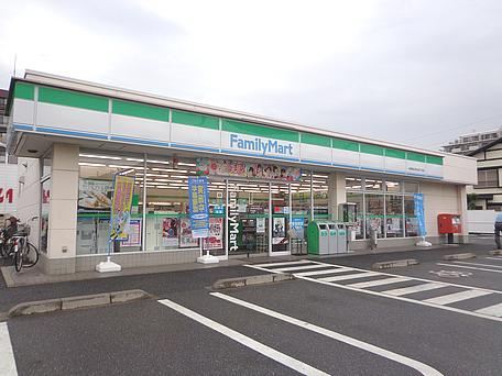 コンビニ　ファミリーマート（コンビニ）まで250m
