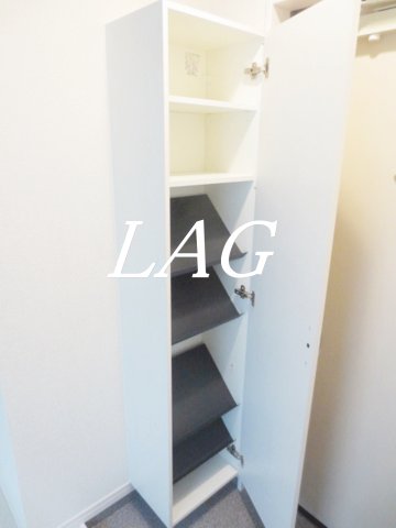 玄関　玄関です。