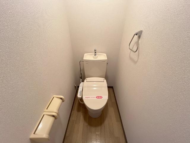 トイレ　シャワー付トイレ