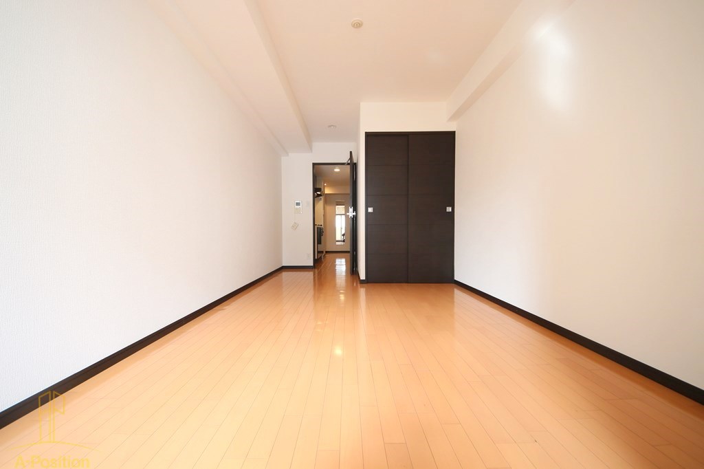 居室・リビング　アスヴェル東本町II