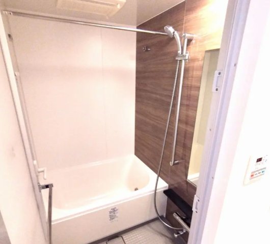 バス・シャワールーム　風呂