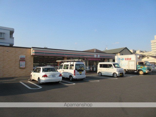 コンビニ　セブン－イレブン静岡曲金店（コンビニ）まで807m
