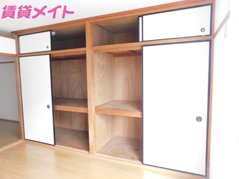 収納　同タイプ部屋写真です。