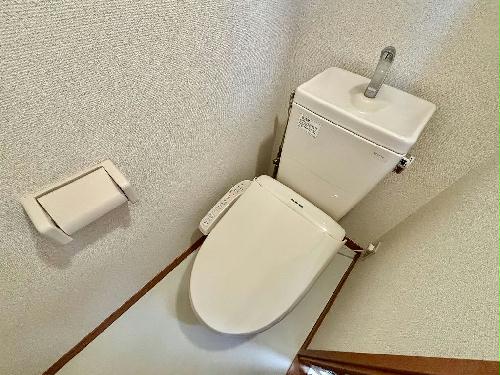 トイレ　設備・仕様は号室により異なる為、現況を優先いたします。