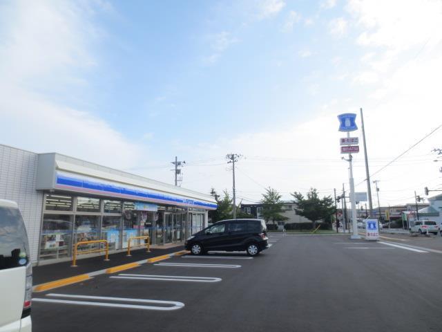 コンビニ　ローソン秋田新屋扇町店（コンビニ）まで350m