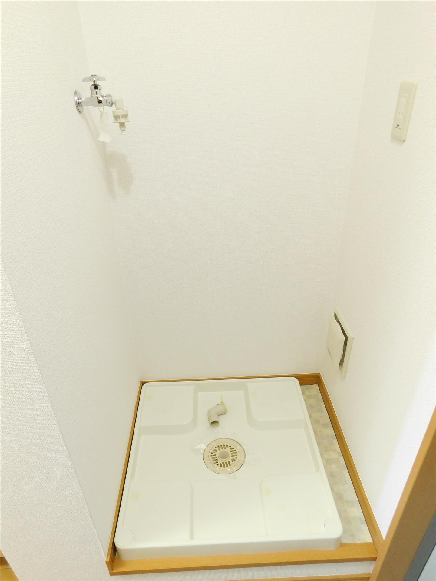 その他設備　洗濯機置場