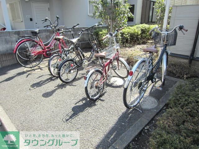その他共有部分　★自転車はこちらに駐輪できます★