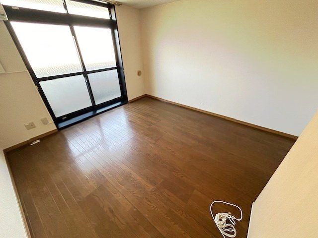 居室・リビング　★広々したお部屋です★