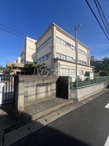 小学校　松戸市立中部小学校（小学校）まで392m