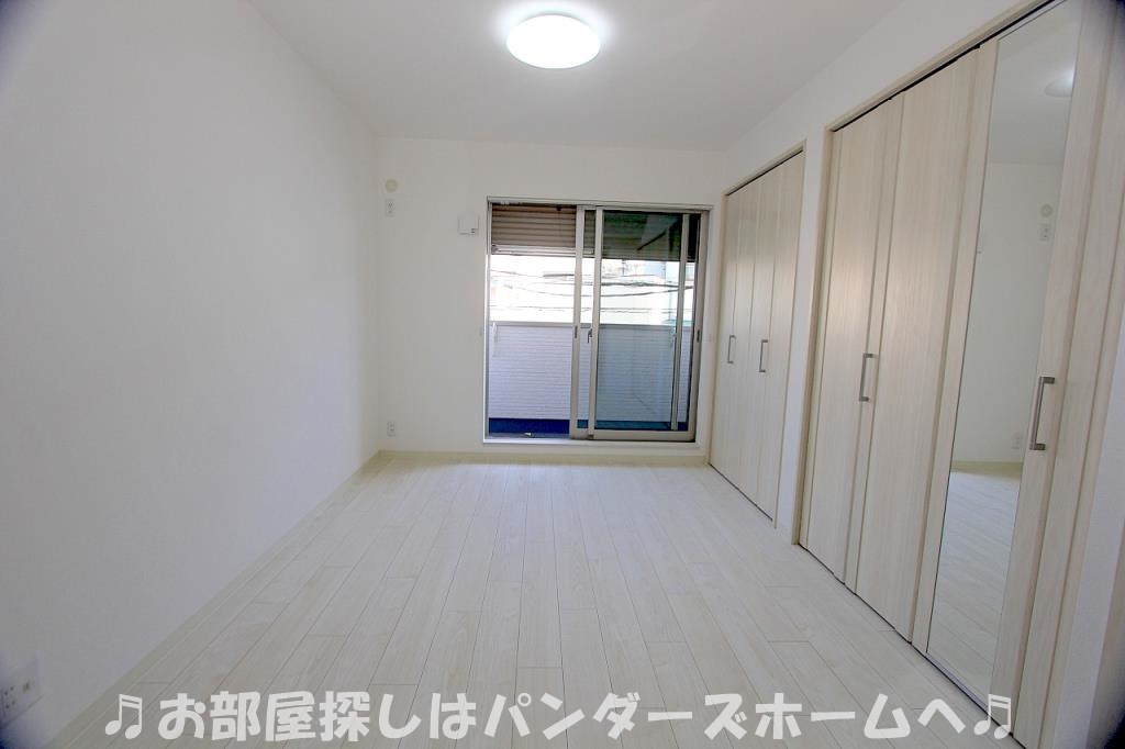 クリエオーレ私市山手の内装写真