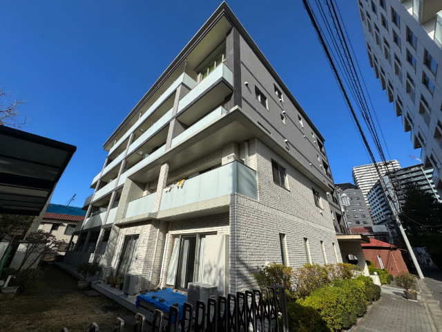建物外観　免震マンション