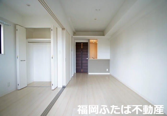 グランフォーレ博多駅プレミアの居間写真