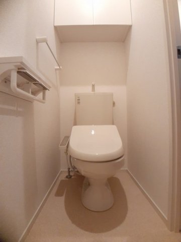 トイレ　シンプルで使いやすいトイレです