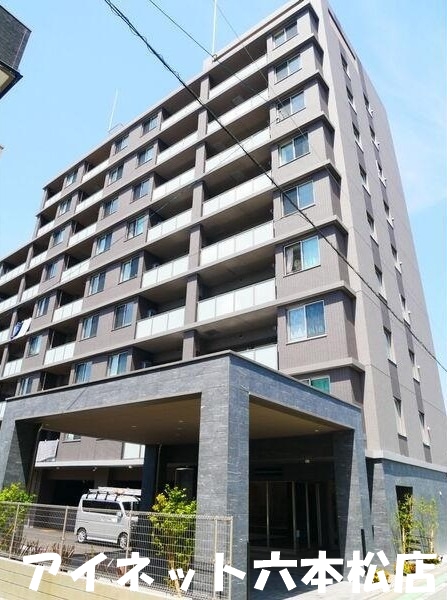 建物外観　ペット可の広々とした3SLDKのお部屋です。