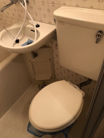 エスカイア千歳船橋のトイレ写真
