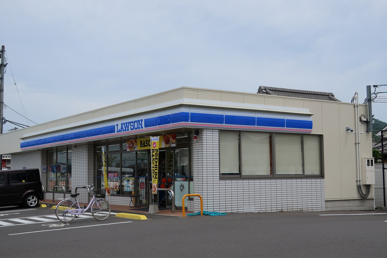 コンビニ　ローソン丸亀土器町東一丁目店（コンビニ）まで870m