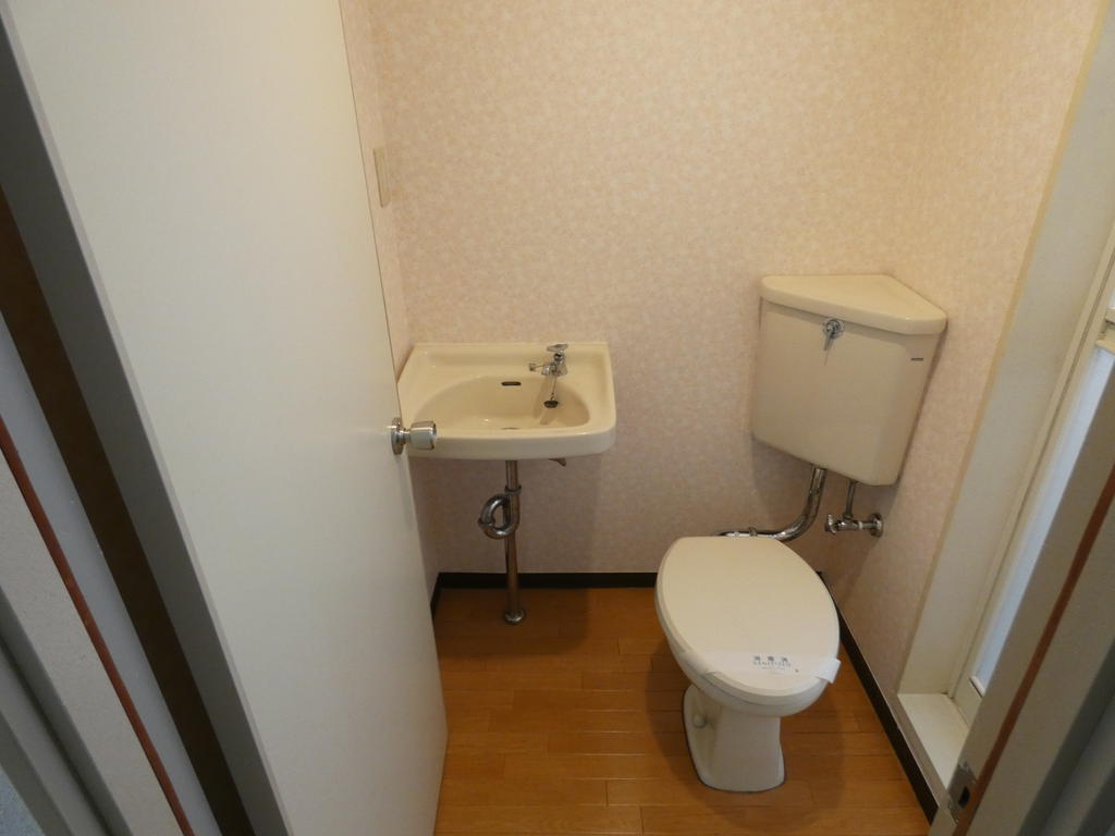 トイレ　便座交換しました。