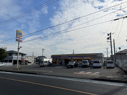 コンビニ　ミニストップ 小山城東2丁目店（コンビニ）まで536m